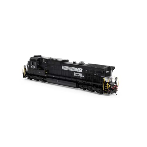 Athearn HO Dash 9-44CW Locomotive w/DCC & Sound NS #8772