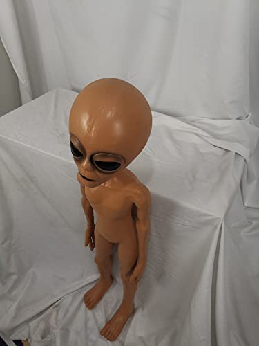 Swimmart Realistic Alien Prop Resin Halloween Decoration