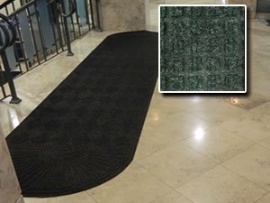 FloorGuard Heavy Duty All Purpose Entrance Mat Diamond 6' x 21' Green