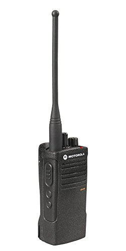 Motorola Solutions RDU4100 Two Way Radio Walkie Talkies 6 Pack with Speaker Mics and Charger Black