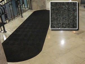 FloorGuard Heavy Duty All Purpose Entrance Mat Diamond 6' x 18' Charcoal