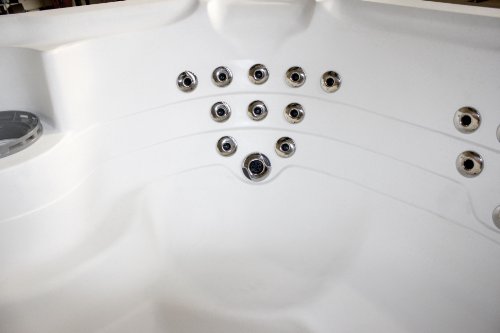 LifeSmart 600DX 7-Person Rock Solid Spa Arctic White Shell