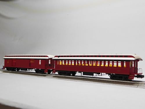 Lionel New York Central Wood Baggage Coach 2 Pack O Gauge Natural Color