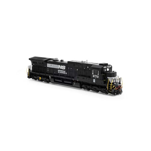 Athearn HO Dash 9-44CW Locomotive w/DCC & Sound NS #8772