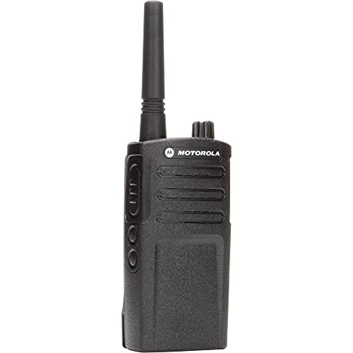 Motorola RMU2040 On-Site 2-Way Radio Bundle with Remote Speaker Mics and Accessories