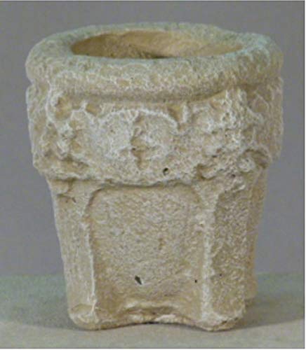 CC Outdoor Living Set of 2 Ivory Finished Outdoor Decorative Urn Planters 37