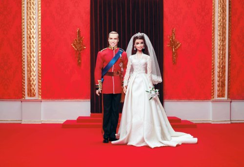 Barbie Royal Wedding Collector Gold Label Doll Giftset