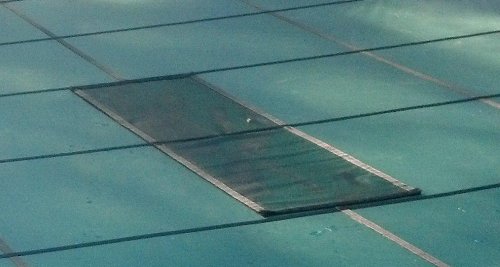 GLI Pool Products HyPerLite 16x32 Ft Rectangular Solid Safety Cover System with 4x8 Ft Left Step 1 Ft Offset & Kleen Screen Drain Green
