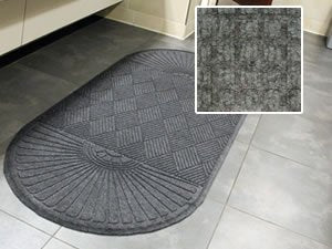 FloorGuard Heavy Duty All Purpose Entrance Mat Diamond 6' x 21' Gray