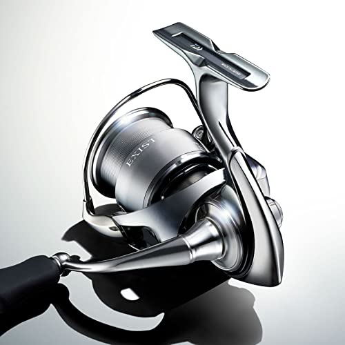 Daiwa 22 Exist Spinning Reel Silver