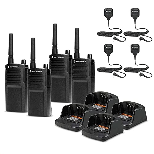 Motorola Solutions 4-Pack RMU2040 On-Site 2-Way Radio with HKLN4606 Remote Speaker Mic Black
