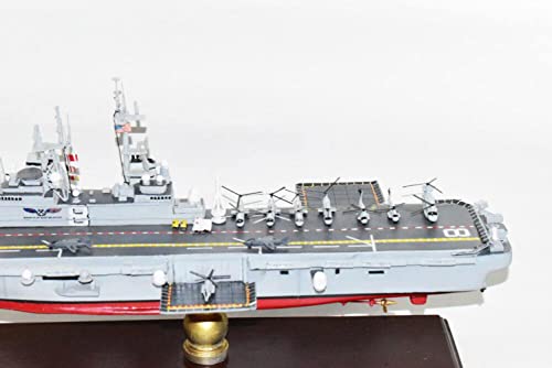 Squadron Nostalgia LLC USS Makin Island LHD-8 Amphibious Assault Ship Model 24 Inch Navy