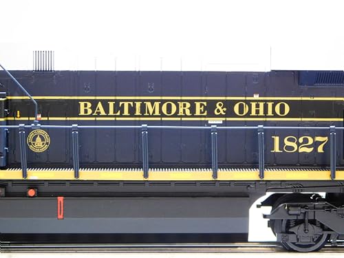 Lionel BTO CSX B&O ES44AC Non-Powered Diesel Engine O Gauge Multi Colored