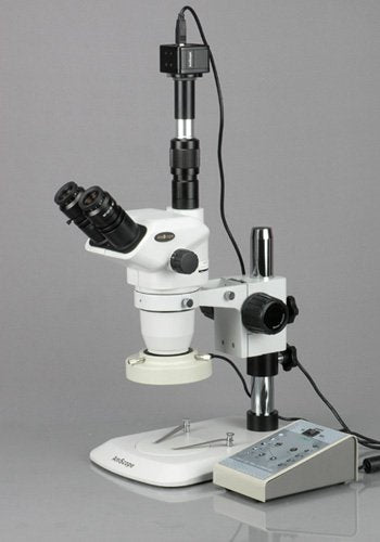 AmScope Digital Trinocular Stereo Zoom Microscope with LED Light and 8MP Camera