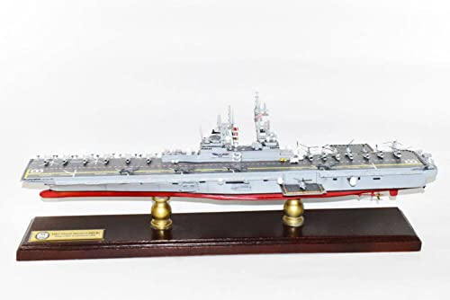 Squadron Nostalgia LLC USS Makin Island LHD-8 Amphibious Assault Ship Model 24 Inch Navy