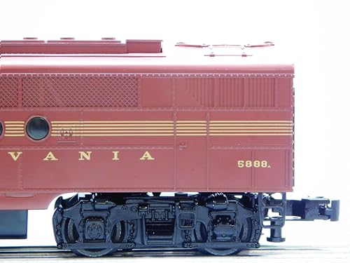 LIONEL TRAINS Pennsylvania Railroad LIONCHIEF FT Diesel Locomotive #5888 O Gauge Natural Color