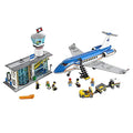 LEGO City Airport Passenger Terminal Building Kit 694 Pieces White