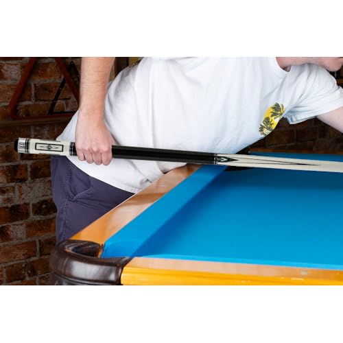 KATANA KAT15 Pool Cue White/Black with Green Designs 18oz