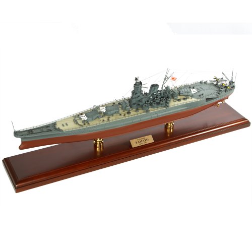 Toys and Models IJN Yamoto Japan Model Ship Kit