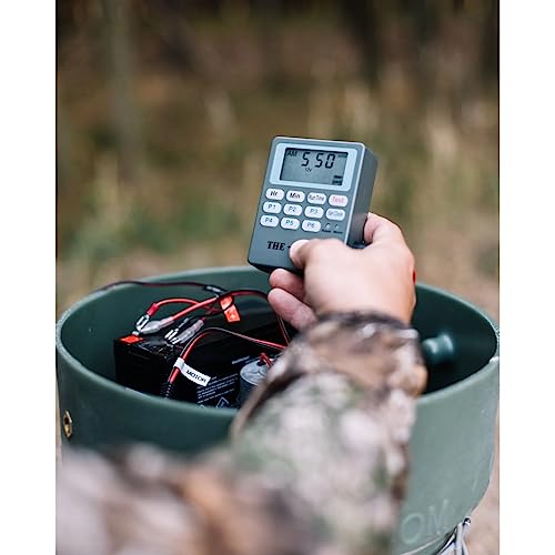 Capsule Game Feeders 800LB Capacity 360-Degree Broadcast Hunting Game Feeder Green
