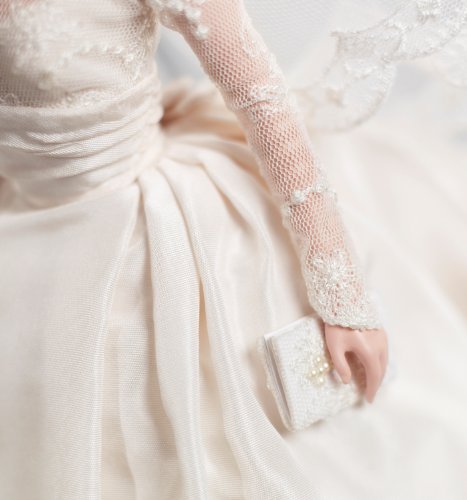 Barbie Princess Grace Kelly Silkstone Bride Gold