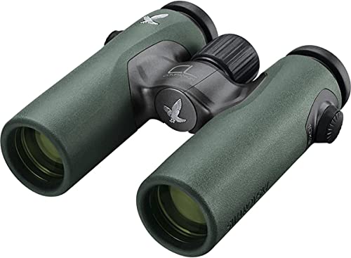 SWAROVSKI OPTIK 8x30 CL Companion Binocular Green with Northern Lights Accessories Package