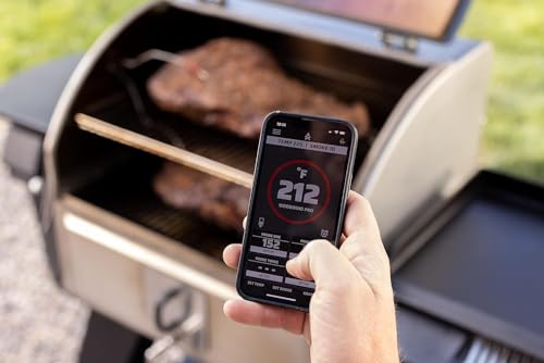 Camp Chef Woodwind Pro 24 Pellet Grill & Smoker with Sidekick Flat Top - Black