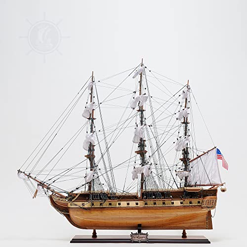 Old Modern Handicrafts USS Constitution Model Ship with Display Case Multicolor