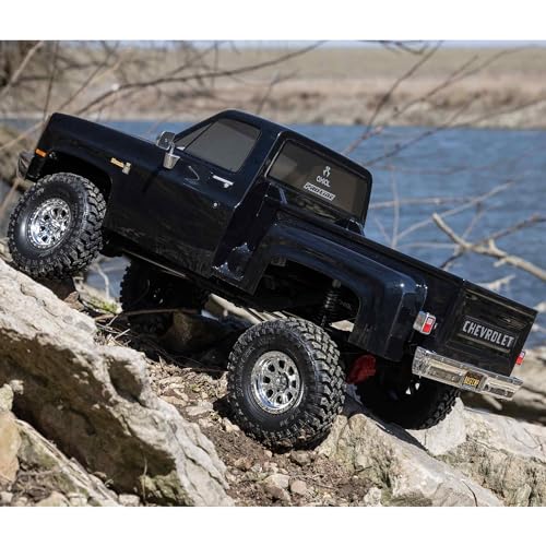 Axial RC Truck SCX10 III Base Camp 82 Chevy K10 RTR Black