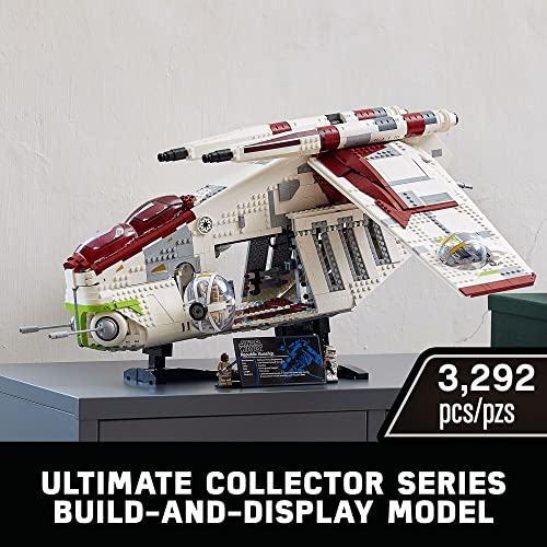 LEGO Star Wars Republic Gunship 75309 UCS Display Model Kit Multicolor
