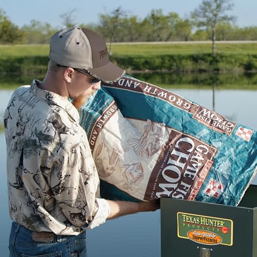 Texas Hunter Products Directional Fish Feeder 250 lb Capacity Hunter Green