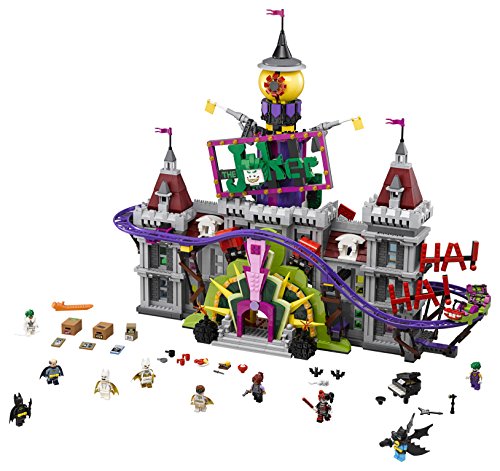 LEGO Batman Movie The Joker Manor 70922 Building Kit 3444 Pieces Multicolor