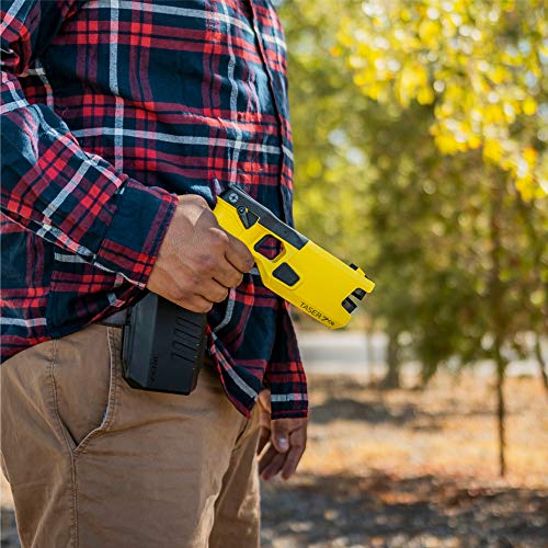 Taser Professional Series Personal and Home Defense Kit Taser 7CQ Yellow