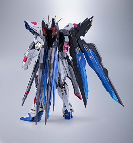 BANDAI Strike Freedom Gundam Seed Action Figure