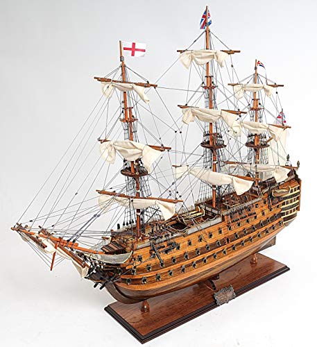 Old Modern Handicrafts HMS Victory Midsize Model Ship with Display Case Multicolor
