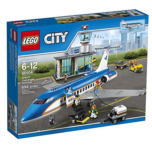 LEGO City Airport Passenger Terminal Building Kit 694 Pieces White