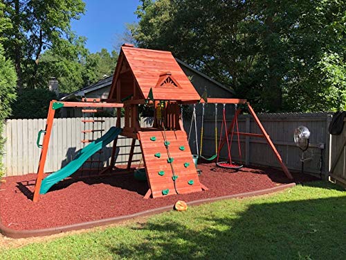 Playsafer Red Rubber Mulch 77 Cu. Ft. 2000 Lbs. Pallet - 50 Bags Tera Cotta
