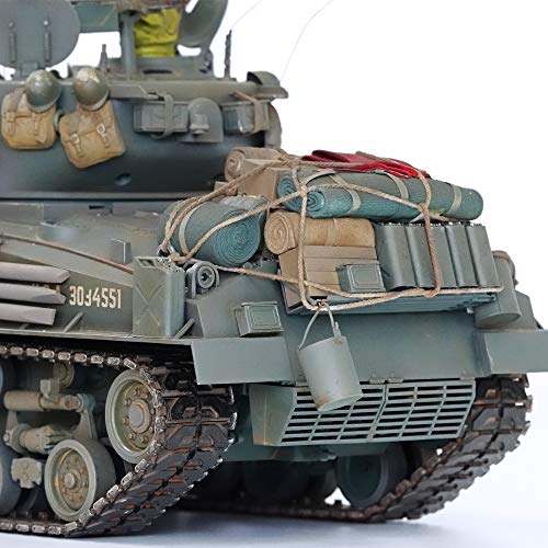 HOOBEN 1/16 M4A3E8 Fury Sherman Tank with Camouflage & Figure Dark Green