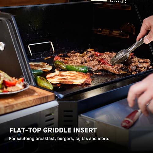 Masterbuilt Gravity Series 800 Digital Charcoal Grill and Smoker Black