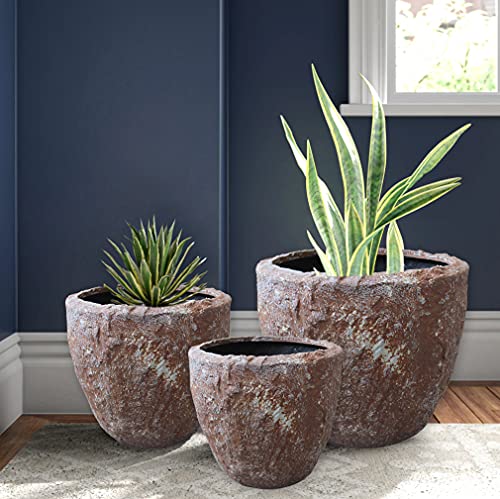 HomeRoots 1" X 21" X 17" Rocky Round Tall Planter Brown