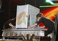 Illusions Magic Tricks The Squeeze Illusion Squeeze Play