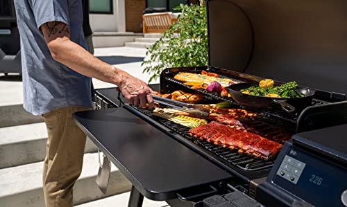 Traeger Ironwood XL Electric Wood Pellet Grill and Smoker Black