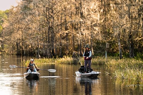 Pelican Catch Classic 100 Angler Sit-on-Top Fishing Kayak Forest Mint