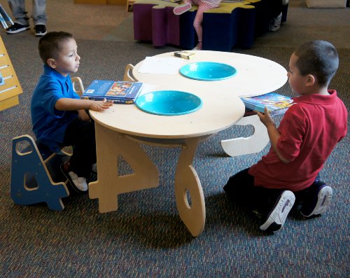 Tambino Activity-8 Table Blue