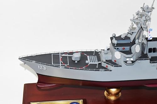 Squadron Nostalgia LLC USS Lenah H. Sutcliffe Higbee DDG-123 24-Inch Mahogany Model