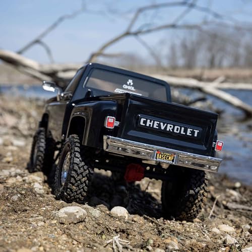 Axial RC Truck SCX10 III Base Camp 82 Chevy K10 RTR Black