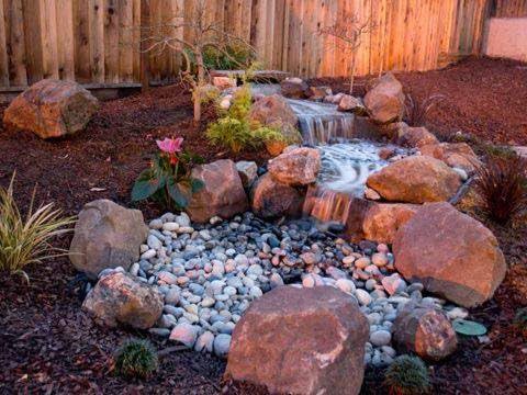 HALF OFF PONDS Savio Pond Free 3300 Waterfall Kit with EPDM Liner and Water Pump Black