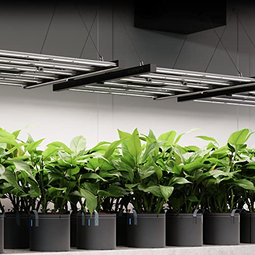AC Infinity IONFRAME EVO8 Samsung LM301H LED Grow Light 730W Black