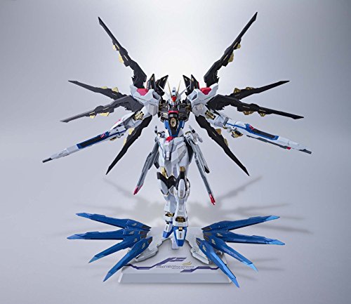 BANDAI Strike Freedom Gundam Seed Action Figure