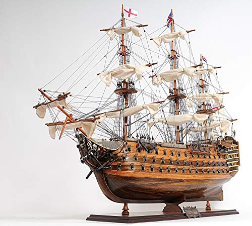 Old Modern Handicrafts HMS Victory Midsize Model Ship with Display Case Multicolor